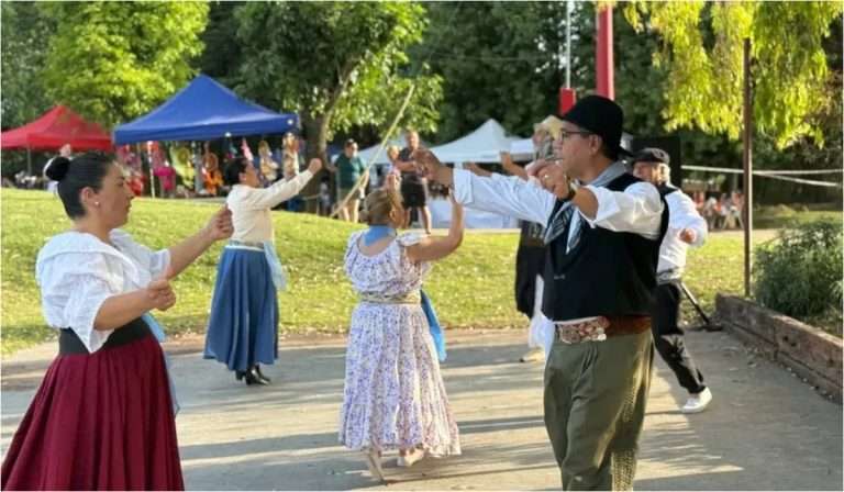 San Nicolás festeja el día de la Tradición con una peña folklórica