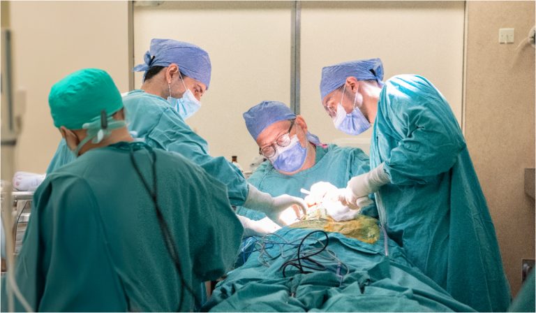 Garrahan: en una cirugía de 10 horas, extirpan un tumor a un adolescente